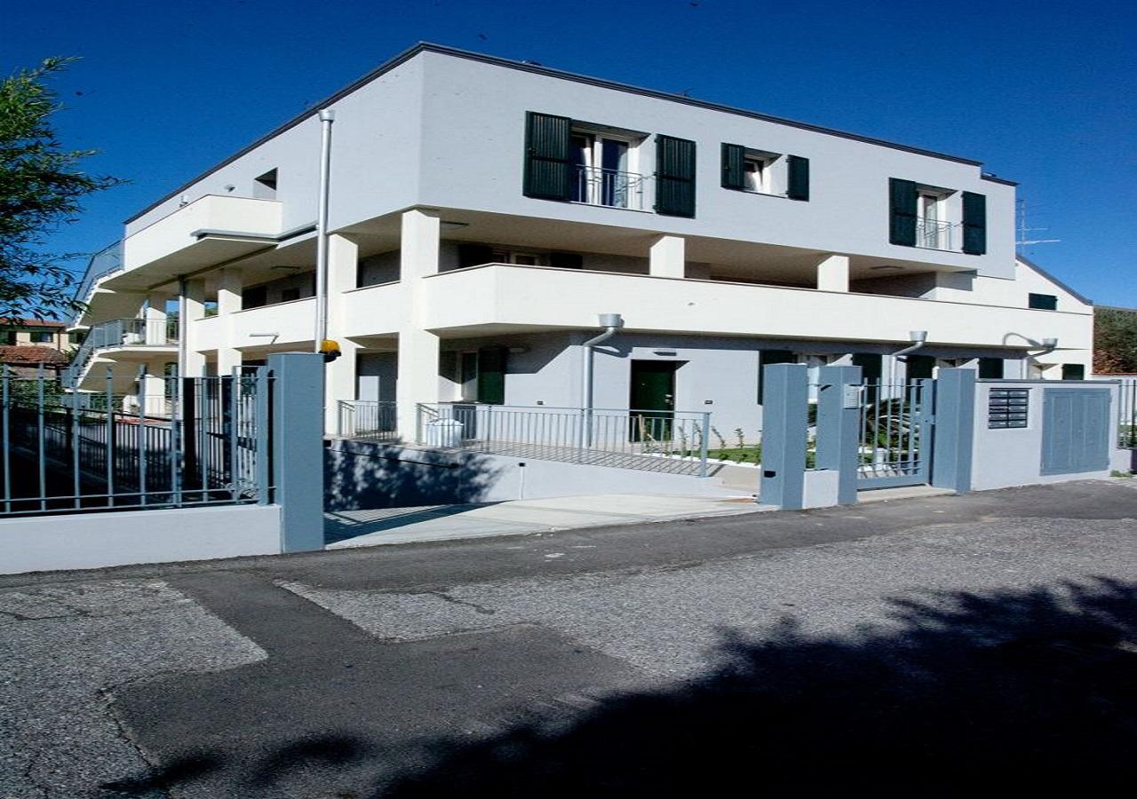 Апартаменты Casa Bonotto Дезенцано-дель-Гарда Экстерьер фото
